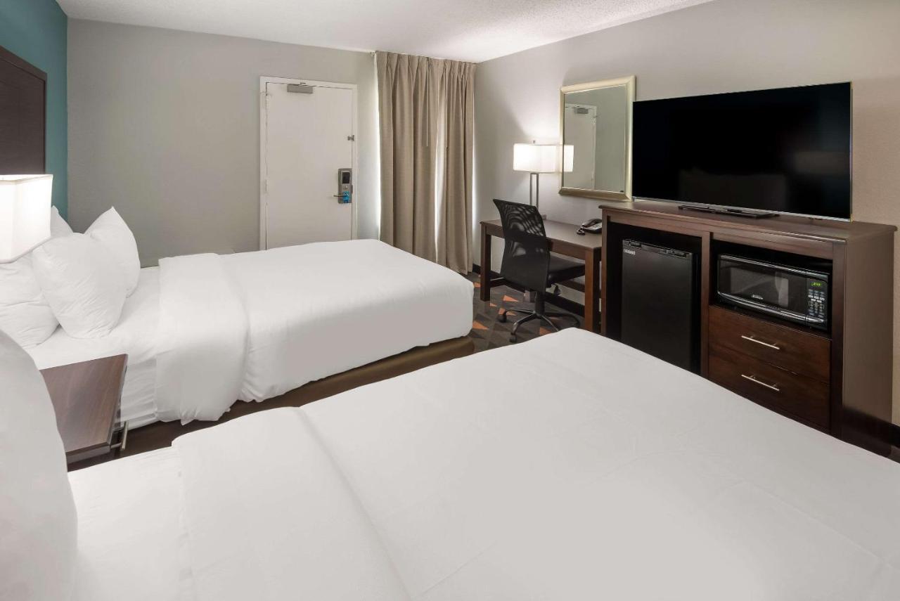 ชัวร์สเตย์ พลัส โฮเต็ล บาย เบสต์เวสเทิร์น อินเดียนาโพลิส นอร์ทอีสต์ Hotel แคสเซิลตัน ภายนอก รูปภาพ