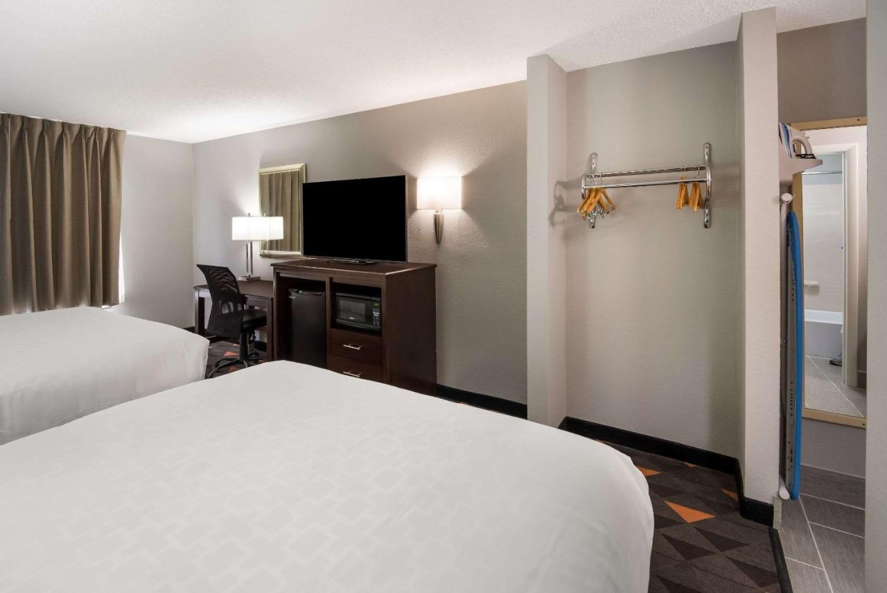 ชัวร์สเตย์ พลัส โฮเต็ล บาย เบสต์เวสเทิร์น อินเดียนาโพลิส นอร์ทอีสต์ Hotel แคสเซิลตัน ภายนอก รูปภาพ