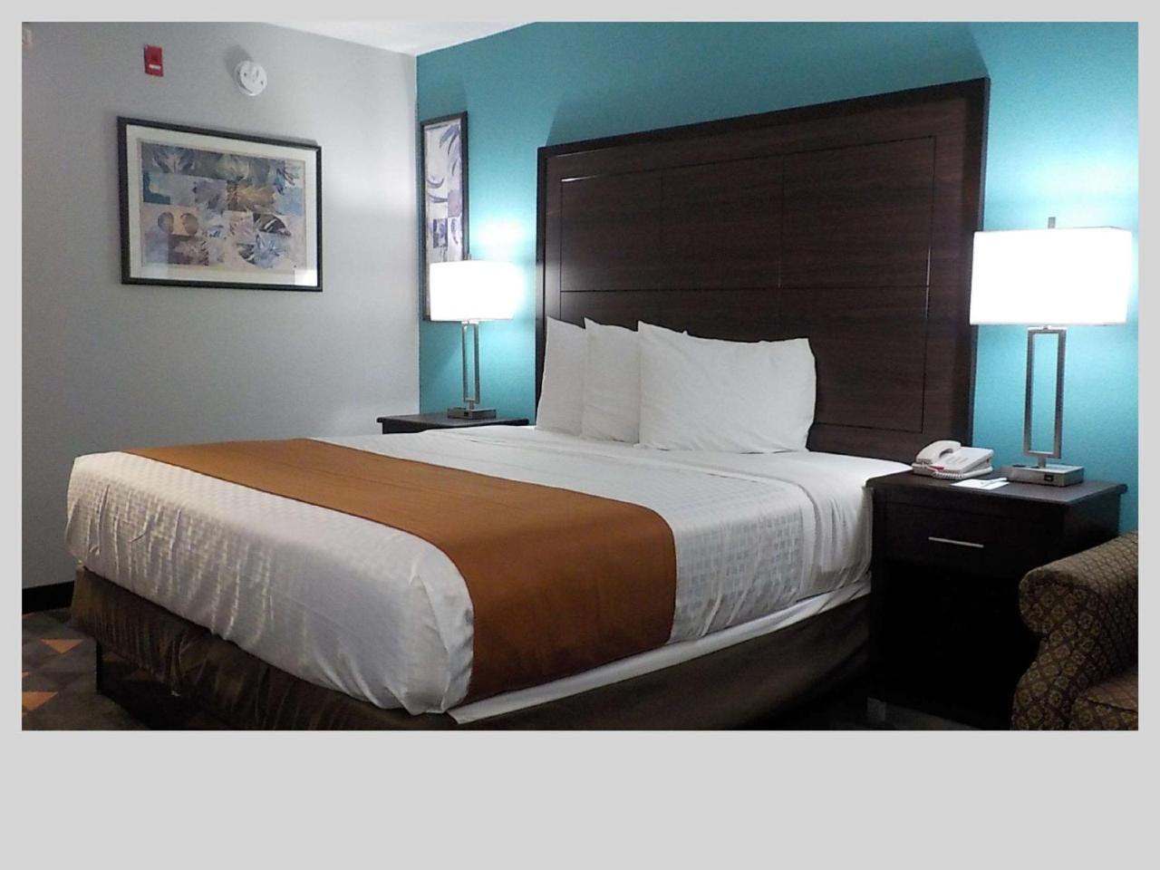 ชัวร์สเตย์ พลัส โฮเต็ล บาย เบสต์เวสเทิร์น อินเดียนาโพลิส นอร์ทอีสต์ Hotel แคสเซิลตัน ภายนอก รูปภาพ